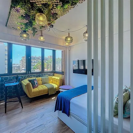 Urban Luxe Studio Torremoilinos Apartment *